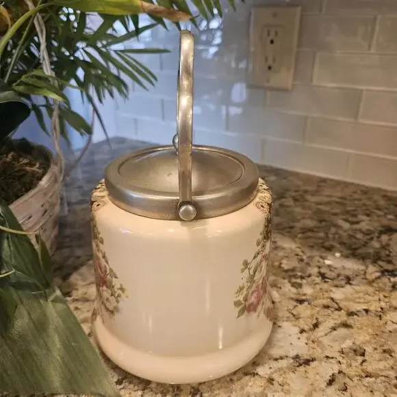 Antique British Bristolia Ceramic Biscuit Barrel With EPNS Lid And Handle - Picture 4 of 10